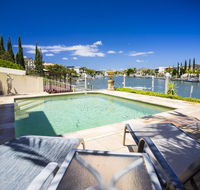 Holiday Home Luxe  Sanctuary Cove - Accommodation ACT