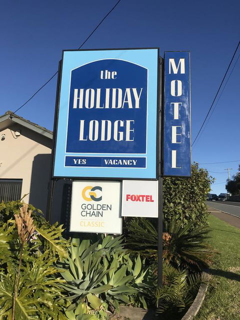 Holiday Lodge Motor Inn - Accommodation ACT 0