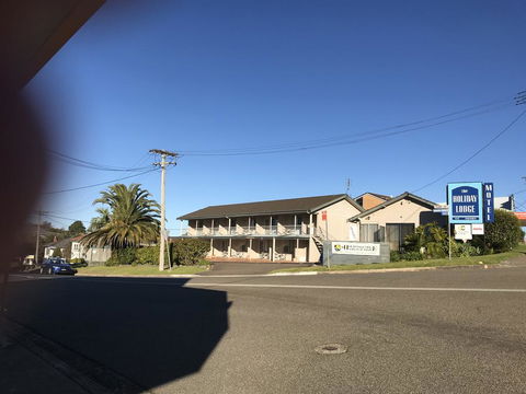 Holiday Lodge Motor Inn - Accommodation ACT 2