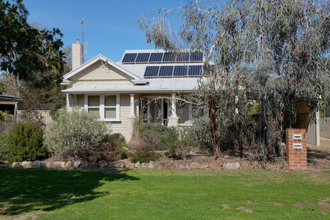 Holistic Haven - Accommodation ACT 2