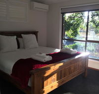 Holly House BnB - Accommodation ACT