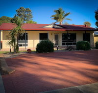 Hooterville - Accommodation ACT