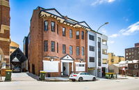 Hotel 46