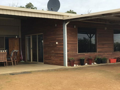 Jarrah Glen Cabins - Accommodation ACT 1