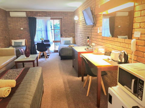 Jolly Swagman Motor Inn Euroa - Accommodation ACT 2