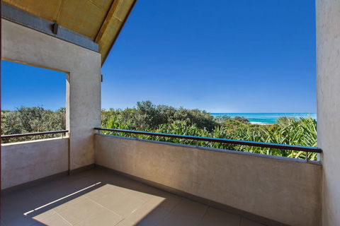 Kingscliff Balinese Beachfront Retreat - Accommodation ACT 3