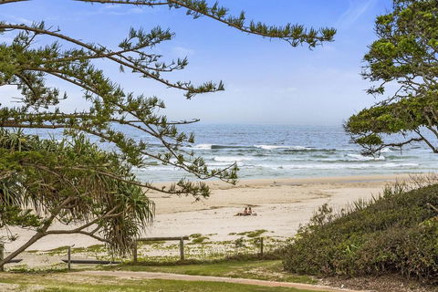 KINGSCLIFF NOR NOR EAST 101 ON MARINE PARADE - Accommodation ACT 0