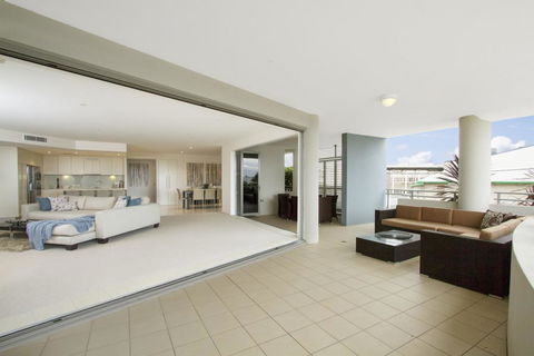 KINGSCLIFF OCEAN VIEW TERRACE BY THE FIGTREE 5 - Accommodation ACT 2