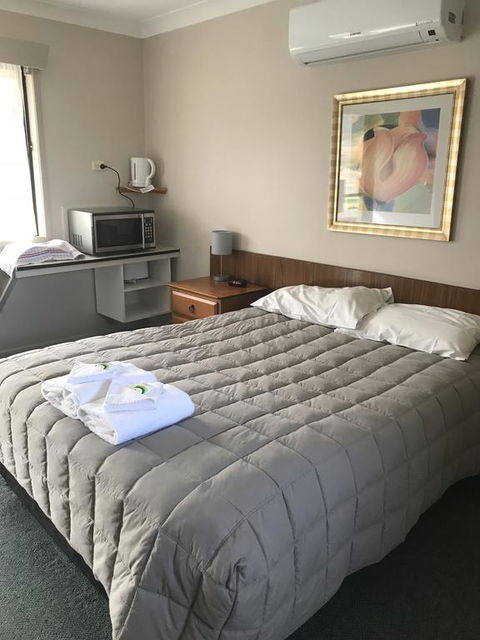Kootingal Landview Motel - Accommodation ACT 2