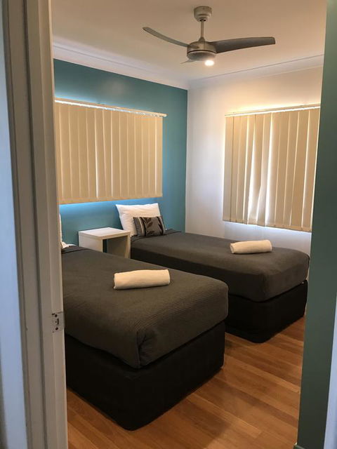 Kurrimine Beach Huts - Accommodation ACT 3