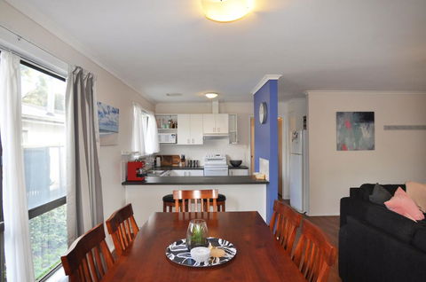 KYEEMA - FREE WIFI & NETFLIX - PET FRIENDLY (OUTSIDE ONLY) - Accommodation ACT 2