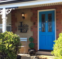 La Maison Riviere - THE RIVER HOUSE Bed  Breakfast - Accommodation ACT