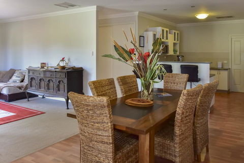 Lake Tyrrell Accommodation LTA - Accommodation ACT 1