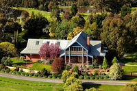 Lawson Lodge Country Estate