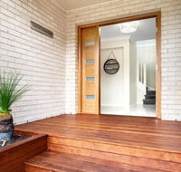 Laze  Lemon Tree - Accommodation ACT