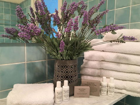 Leura Country Cottage - Accommodation ACT 2