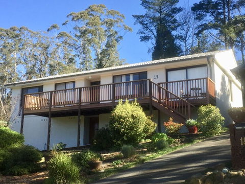 Leura Garden Apartment - Accommodation ACT 1