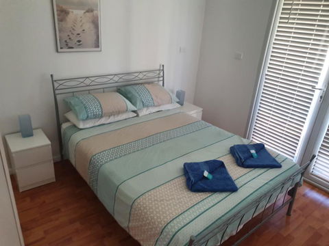 LiL House - Accommodation ACT 0