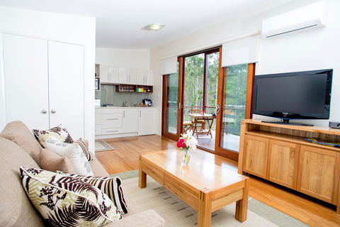 Lilypad Luxury Cabins - Accommodation ACT 0