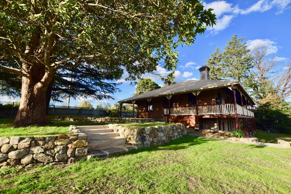  Accommodation ACT