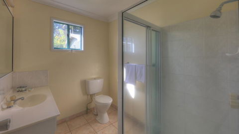 Lucinda Fishing Lodge - Accommodation ACT 3