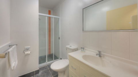 Lucinda Fishing Lodge - Accommodation ACT 1