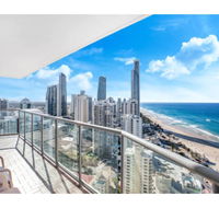 Luxury Holiday Escape High Above Surfers Paradise - Accommodation ACT