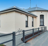 Luxury on the Esplanade - Accommodation ACT