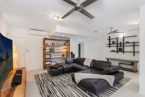 Luxury Pool Side Apartment In Beachfront Resort - Accommodation ACT 0