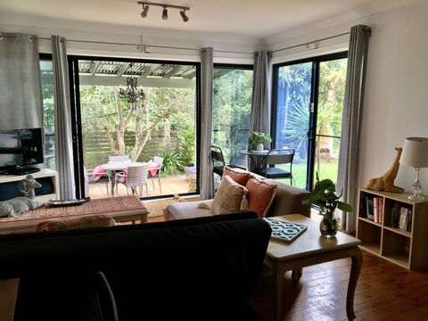 Ma Petite Maison - Accommodation ACT 3