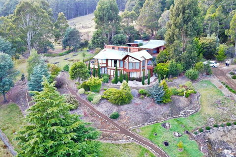 MAGICAL MOUNTAIN RETREAT - 20 Mins To CBD And Only 10 To MONA! - Accommodation ACT 0