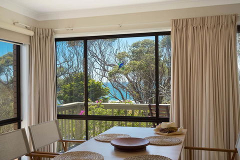 Magical Mystery Bay Road - Accommodation ACT 1