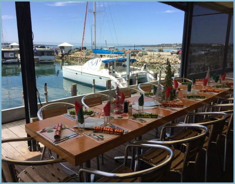 Marina View Chalets - Accommodation ACT 1