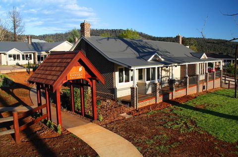 Marysville Garden Cottages - Accommodation ACT 3