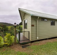 Mena Creek Flower House - Accommodation ACT