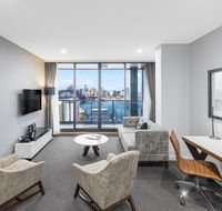 Meriton Suites North Sydney - Accommodation ACT