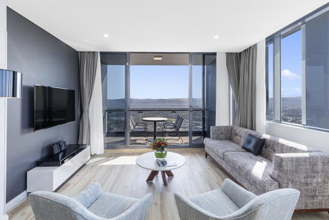 Meriton Suites Southport - Accommodation ACT 0