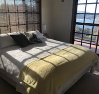 Merry Beach Ocean Front Large Home - Accommodation ACT
