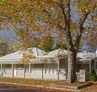 Mews Cottages - Accommodation ACT