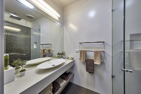 Mews Cottages - Accommodation ACT 3