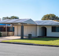 Michael Street 39 Golden Beach - Accommodation ACT