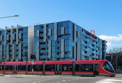 Midnight@Braddon Modern Executive Apt, Pool, Sauna, Secure Parking, Wine - Accommodation ACT 3