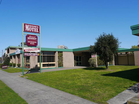 Midtown Motor Inn - Accommodation ACT 2