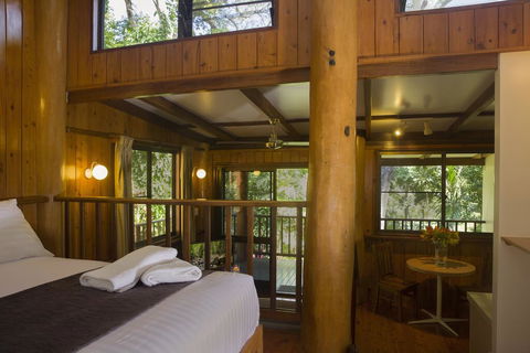 Milkwood Lodge - Accommodation ACT 2