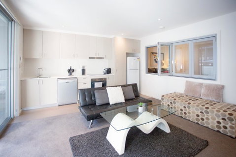 Modern Executive Apartment @ Braddon, 1BR, Wine, Wifi, Secure Parking, Canberra - Accommodation ACT 0