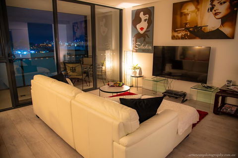 Modern, Clean, Luxury At The Right Price..... - Accommodation ACT 2