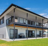 Moments on the Water - Accommodation ACT