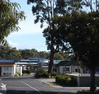 Moomba Holiday and Caravan Park - Accommodation ACT