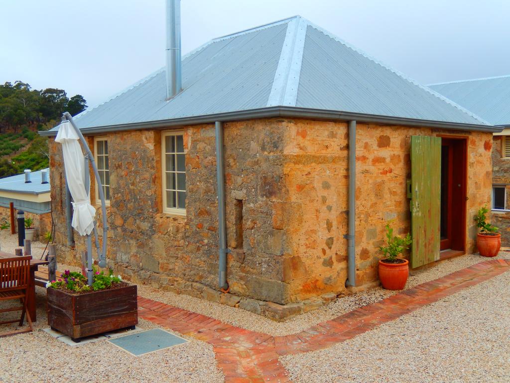  Accommodation ACT