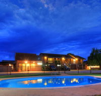 Motel Meneres - Accommodation ACT